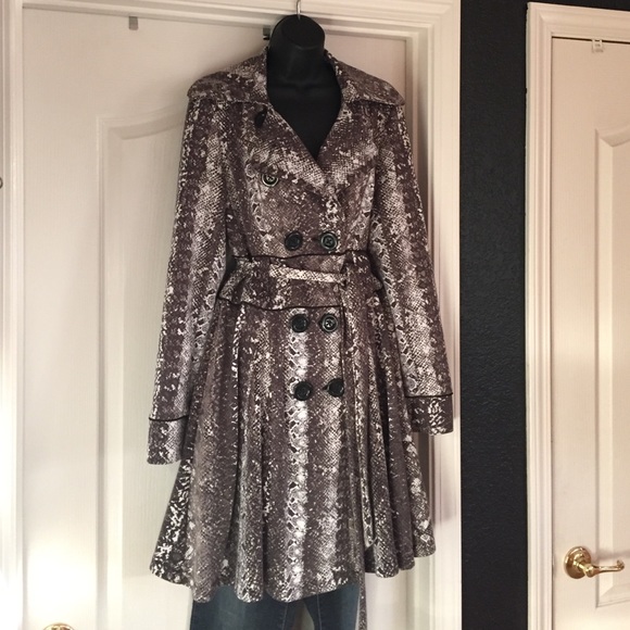 Snake print Jacket