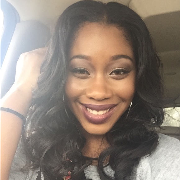 Meet your Posher, Eboni