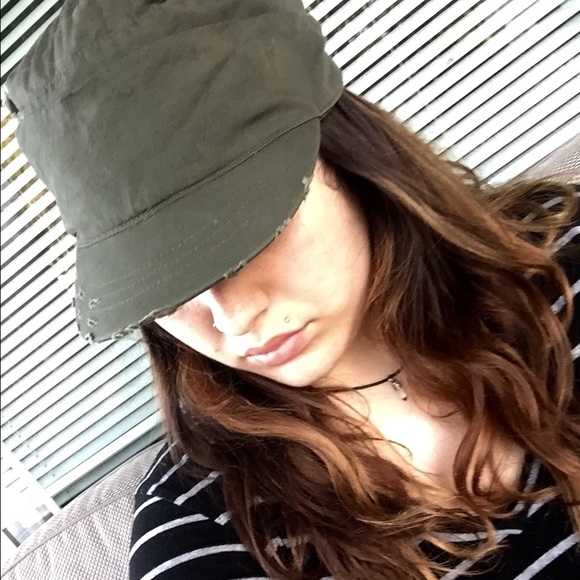 Price Reduced!!! Green Hat