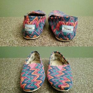 TOMS flats