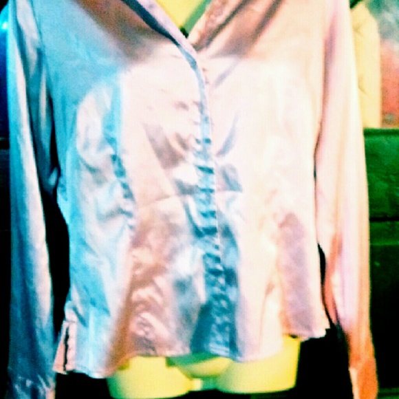 Pink fitted blouse - Picture 3 of 3