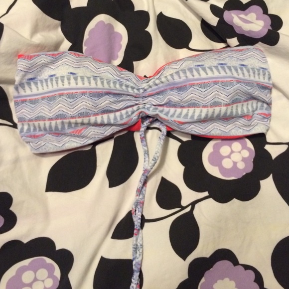 VS reversible bikini top
