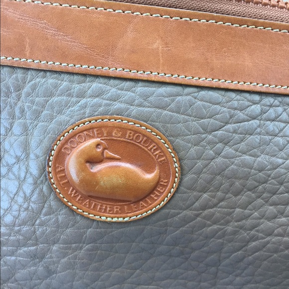 Vintage Dooney & Bourke Purse - Picture 2 of 2