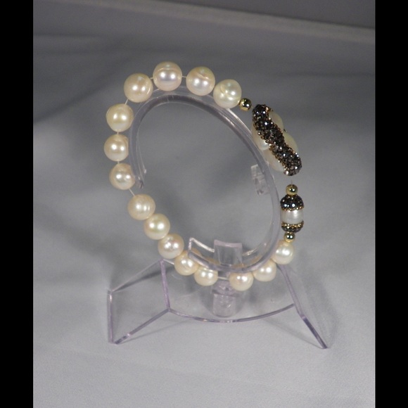 Fresh Water paved Pearl Stretch Bracelet - Picture 3 of 4