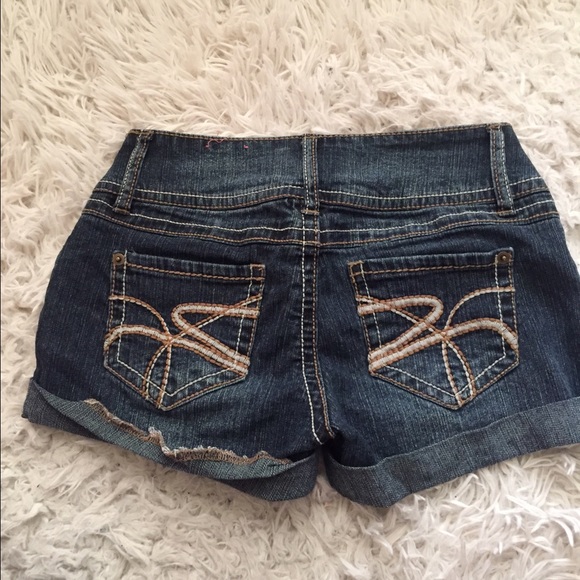 Shorts - Picture 2 of 2