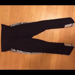 lululemon size 4/6 drawstring waist leggings