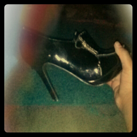 Cute heels/booties