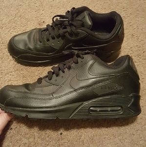Nike Air Max - all black