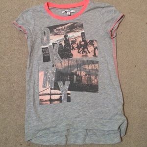 DKNY girls top city scene L 14