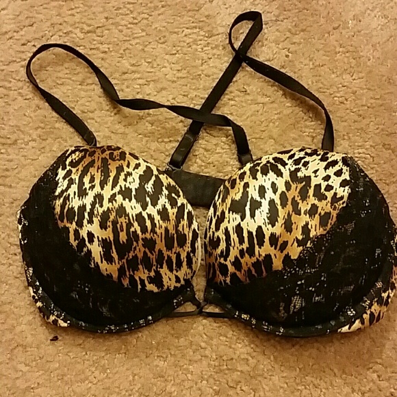 Victoria's secret bombshell