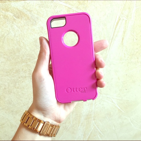 Otter box iPhone 5s case