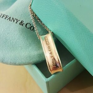 Tiffany & Co. Pendant necklace