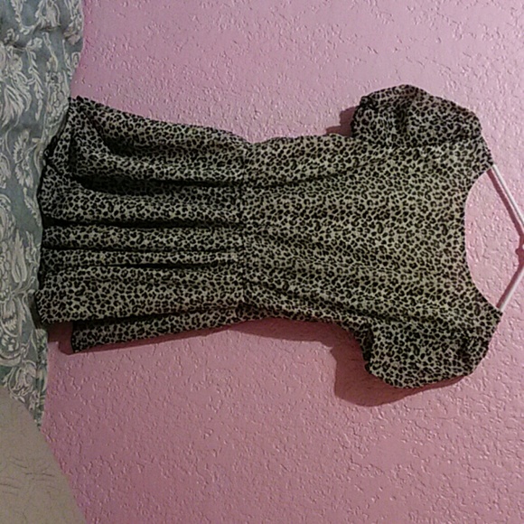 Dress - Picture 2 of 4