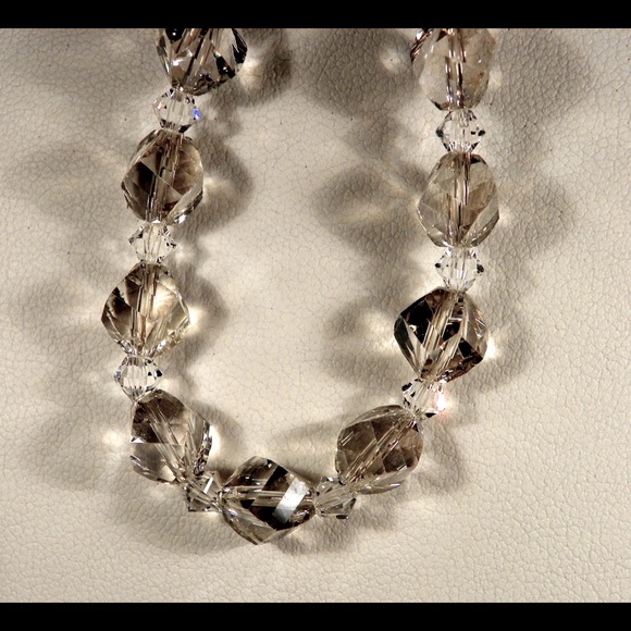Crystal Silver Shade Swarovski Crystal Necklace. - Picture 2 of 4