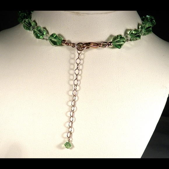 Swarovski Peridot Crystal Necklase - Picture 3 of 4