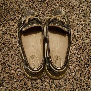 Sperry flats