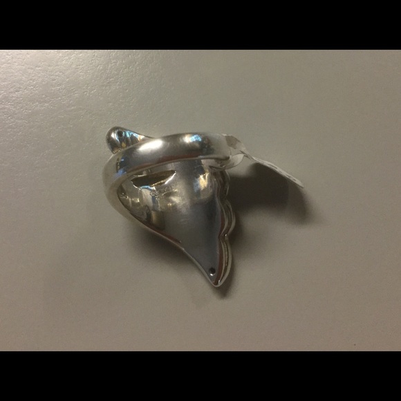 Sterling Silver Ring - Picture 4 of 4