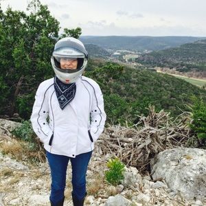 Meet your Posher, Jeanne