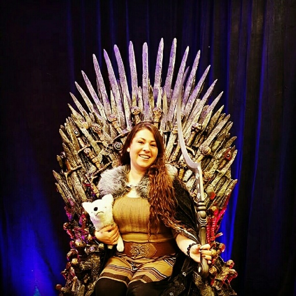 Meet your Posher, Nicole