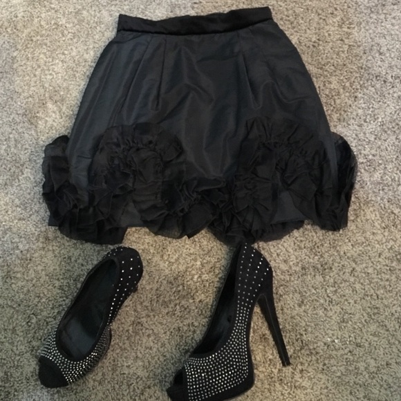 Black Dolce & Gabbana Embroidered Mini Skirt