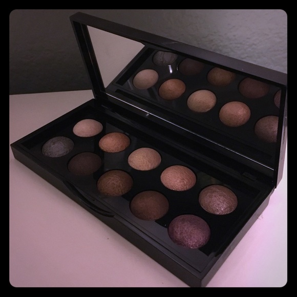 Sephora Moonshadow Baked Palette