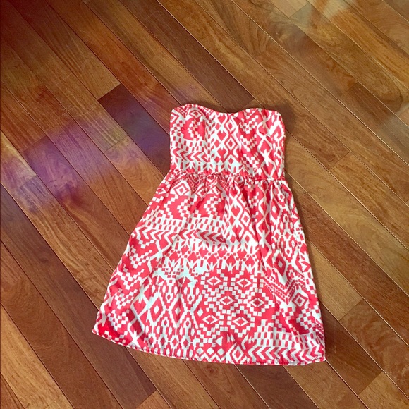 Everly Sleeveless Dress