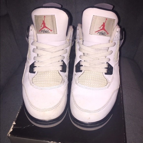 2012 Jordan "cement" 4 size 6.5Y - Picture 1 of 4