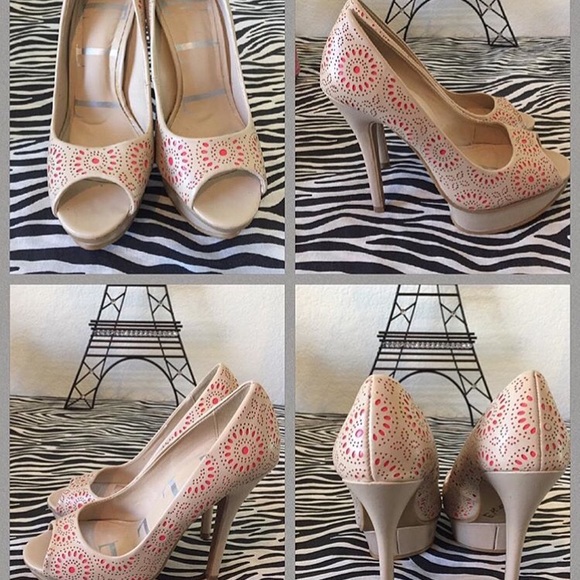 Super cute high heels, great condition