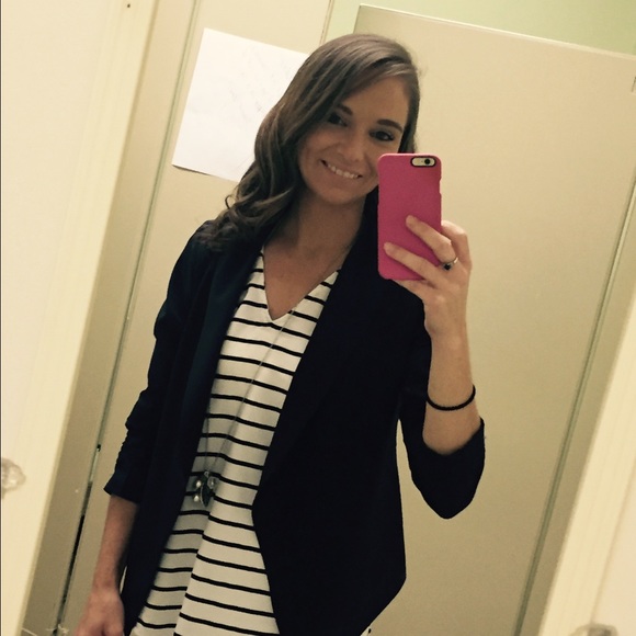 Meet your Posher, Kristen - Picture 1 of 1