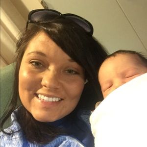 Meet your Posher, Carrie