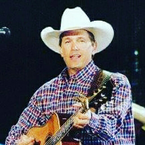 Meet the Posher - Picture 3 of 3