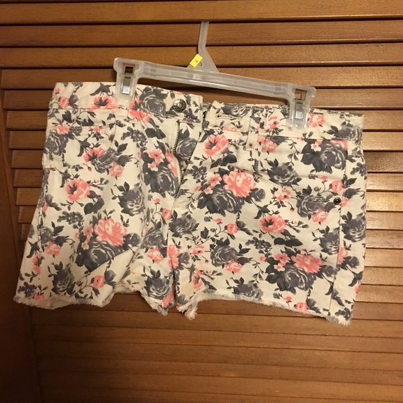 Floral shorts