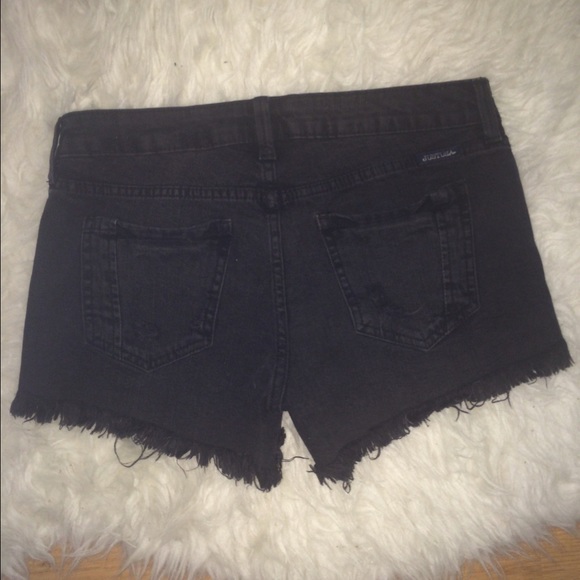 Shorts - Picture 2 of 2