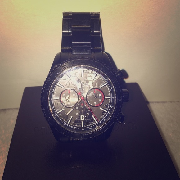 MICHAEL KORS MEN authentic original slightly used