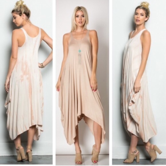 🌻LAST ONE🌻 Sleeveless Harlem Dress - Picture 2 of 3