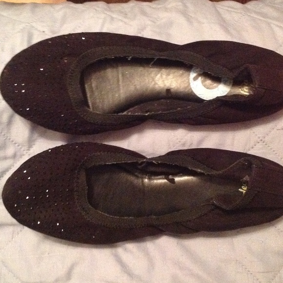 Cute flats with some sparkle