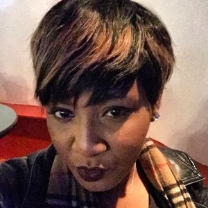 Meet your Posher, Annick