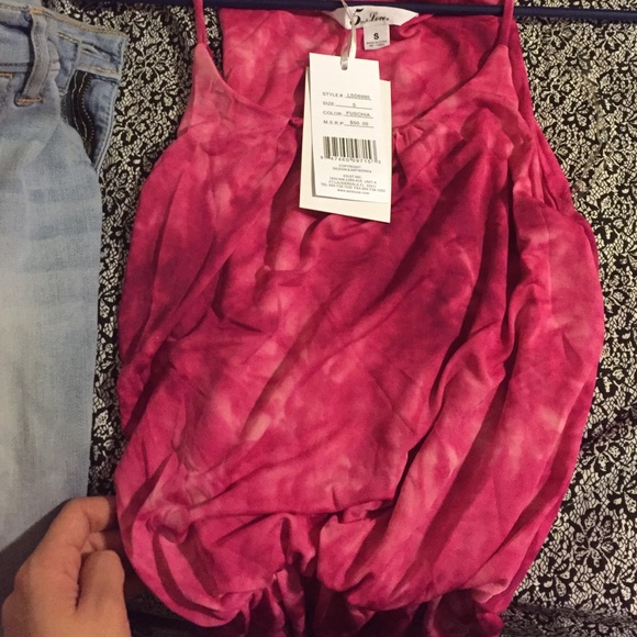 Dress - Picture 2 of 3