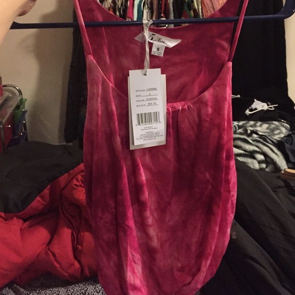 Dress - Picture 3 of 3