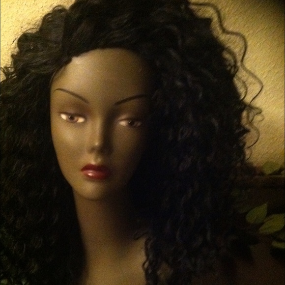 WIG...SOLD!!! - Picture 3 of 4