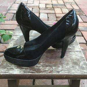 Nine West patent leather/suede black Heel
