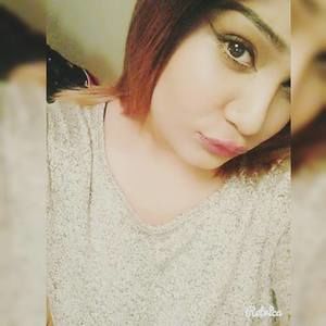 Meet your Posher, Maliha