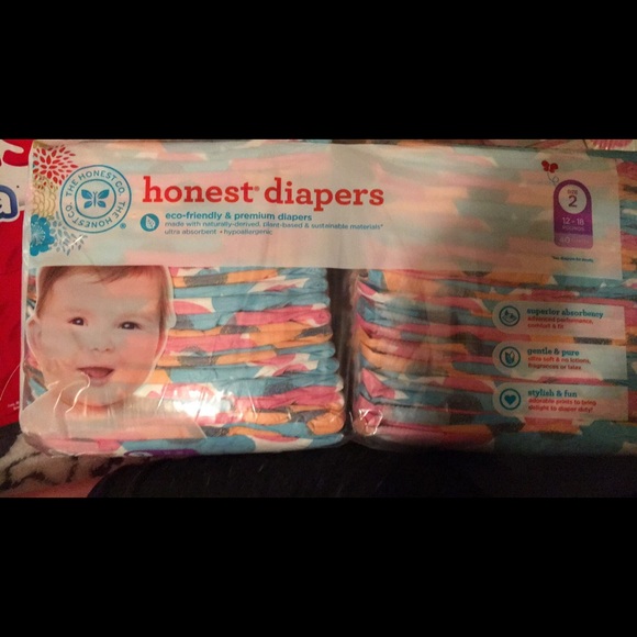 Design diapers for girls  by honest company