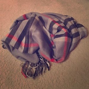 Plaid scarf