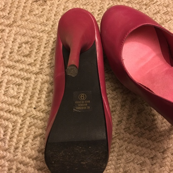 Rose colored heels to pretty 👠👠 - Picture 4 of 4