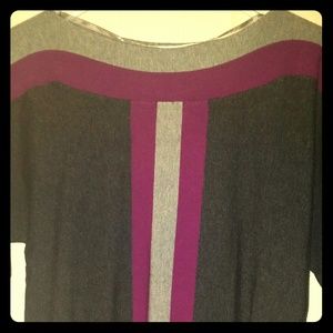 Short sleeve sweater