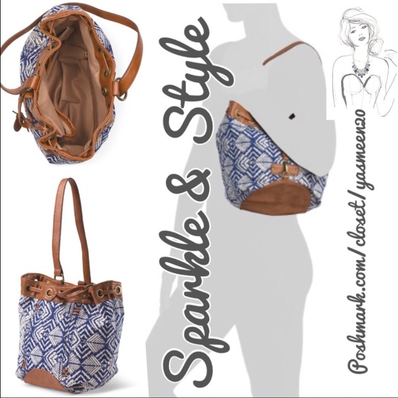 Lucky Brand✨Pack it all in this great handbag!✨ - Picture 2 of 2