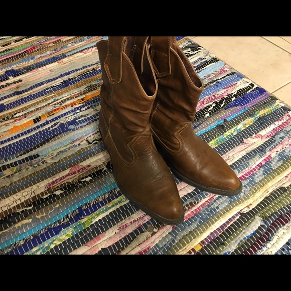 Autumn run ankle slouch boots