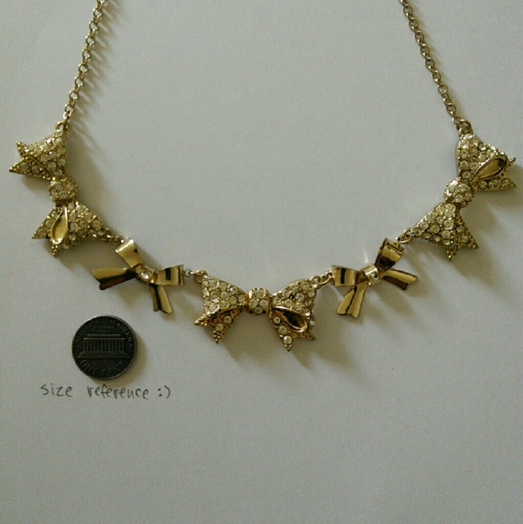 Bowtie ribbon necklace // FREE w purchase