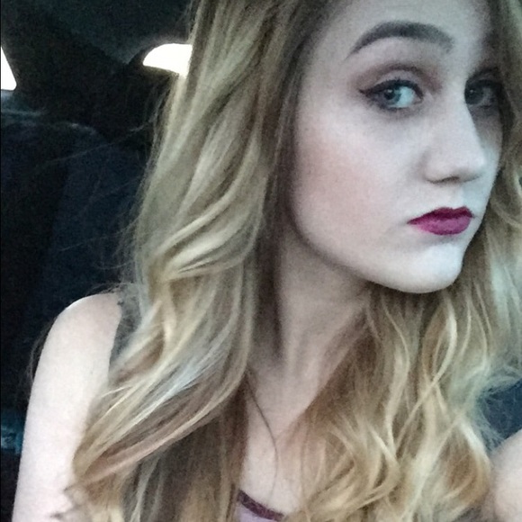 Meet your Posher, Laci